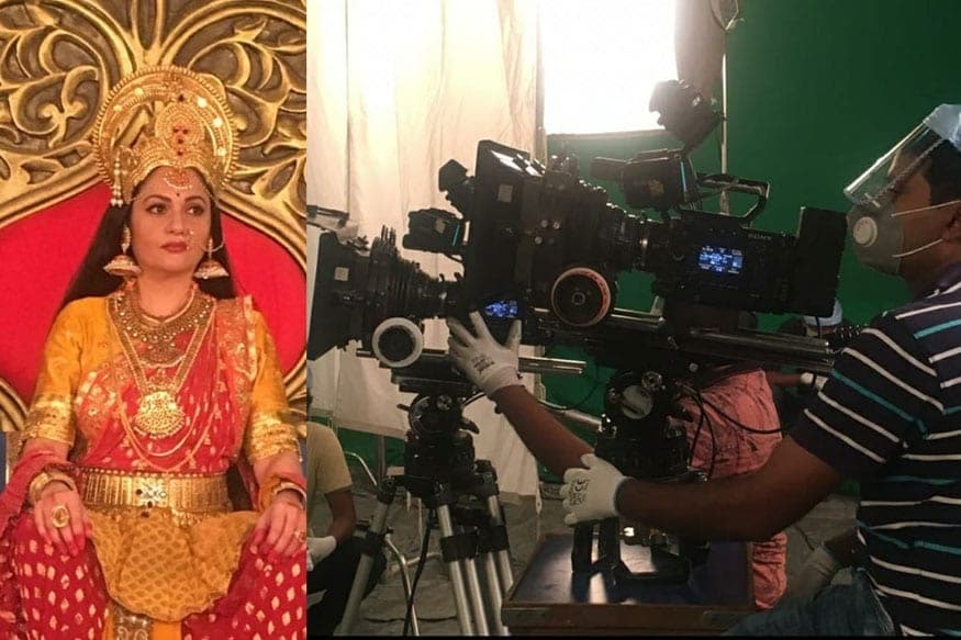 &TVએ પોતાના બે શો એક મહાનાયક ડૉ.બી.આર આંબેડકર (Ek Mahanayak Dr B.R) અને સંતોષી માં: સુનિયે વ્રત કથાએSantoshi Maa Sunaye Vrat Kathayein નું શૂટિંગ શરૂ કર્યું છે. ઉલ્લેખનીય છે કે કોરોના વાયરસના કારણે દેશમાં લોકડાઉન જાહેર કરવામાં આવ્યું હતું. અને તે પછી તમામ સિરીયલોનું શુટિંગ પણ બંધ હતું. જો કે અનલૉક 0.1 પછી સિરીયલોનું શૂટિંગ ફરી શરૂ કરવામાં આવ્યું છે. લાંબા સમય પછી ફિલ્મ અને ટીવી જગતે લાઇટ-કેમેરા-એક્શન જેવા શબ્દોની ગૂંજ ફરી સાંભળી છે. મહારાષ્ટ્ર સરકારેની ગાઇડલાઇન્સ મુજબ ટીવી સીરિયલ(TV Serial Shooting Resume) શૂટિંગ શરૂ થતા જ ટેલિવિઝન ઇન્ડસ્ટ્રીની ગાડી ફરી એક વાર પટરી પર આવી છે. &TVએ પોતાના બે શો એક મહાનાયક ડૉ.બી.આર આંબેડકર (Ek Mahanayak Dr B.R) અને સંતોષી માં: સુનિયે વ્રત કથાએSantoshi Maa Sunaye Vrat Kathayein નું શૂટિંગ શરૂ કર્યું છે. ઉલ્લેખનીય છે કે કોરોના વાયરસના કારણે દેશમાં લોકડાઉન જાહેર કરવામાં આવ્યું હતું. અને તે પછી તમામ સિરીયલોનું શુટિંગ પણ બંધ હતું. જો કે અનલૉક 0.1 પછી સિરીયલોનું શૂટિંગ ફરી શરૂ કરવામાં આવ્યું છે. લાંબા સમય પછી ફિલ્મ અને ટીવી જગતે લાઇટ-કેમેરા-એક્શન જેવા શબ્દોની ગૂંજ ફરી સાંભળી છે. મહારાષ્ટ્ર સરકારેની ગાઇડલાઇન્સ મુજબ ટીવી સીરિયલ(TV Serial Shooting Resume) શૂટિંગ શરૂ થતા જ ટેલિવિઝન ઇન્ડસ્ટ્રીની ગાડી ફરી એક વાર પટરી પર આવી છે.