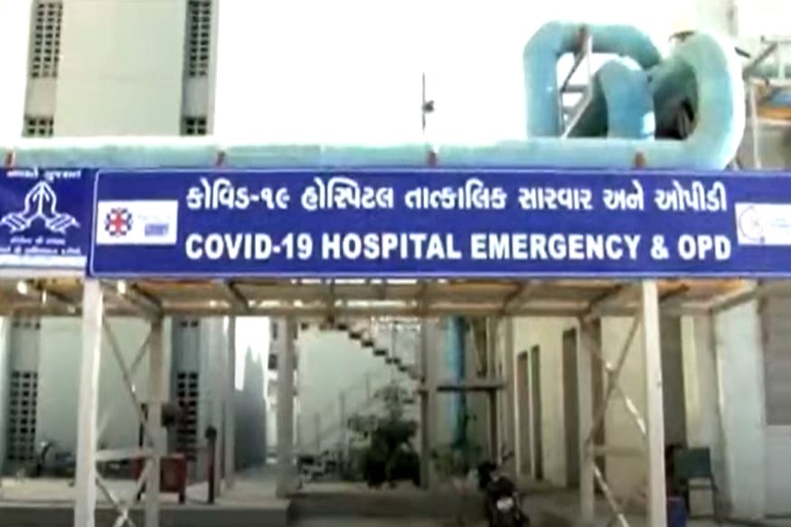 તેઓ ઉમેરે છે કે કોરોનાને મ્હાત આપ્યા બાદ મારા શરીરમાં બનેલા પ્લાઝમાને હું સિવિલ હોસ્પિટલની પ્લાઝમાં બેન્કમાં ડોનેટ કરી કોઇક જરૂરિયાતમંદ પરિવારનો દિવડો પ્રજવલ્લિત રાખવા માટે તૈયાર છું. સિવિલ હોસ્પિટલના તબીબોની શ્રેષ્ઠ સારવાર, નર્સિંગ સ્ટાફનો સહકાર, દર્દી સહાયકોની સાર-સંભાળ અને સમગ્ર સ્ટાફ મિત્રોની હૂંફ અને મારા સકારાત્મક વલણના કારણે જ હું 12 દિવસ કોરોના સામે ઝઝૂમી કોરોનાને મ્હાત આપી શકી છું. તેવું સરલાબેને ઉમેર્યુ હતું. તેઓ ઉમેરે છે કે કોરોનાને મ્હાત આપ્યા બાદ મારા શરીરમાં બનેલા પ્લાઝમાને હું સિવિલ હોસ્પિટલની પ્લાઝમાં બેન્કમાં ડોનેટ કરી કોઇક જરૂરિયાતમંદ પરિવારનો દિવડો પ્રજવલ્લિત રાખવા માટે તૈયાર છું. સિવિલ હોસ્પિટલના તબીબોની શ્રેષ્ઠ સારવાર, નર્સિંગ સ્ટાફનો સહકાર, દર્દી સહાયકોની સાર-સંભાળ અને સમગ્ર સ્ટાફ મિત્રોની હૂંફ અને મારા સકારાત્મક વલણના કારણે જ હું 12 દિવસ કોરોના સામે ઝઝૂમી કોરોનાને મ્હાત આપી શકી છું. તેવું સરલાબેને ઉમેર્યુ હતું.