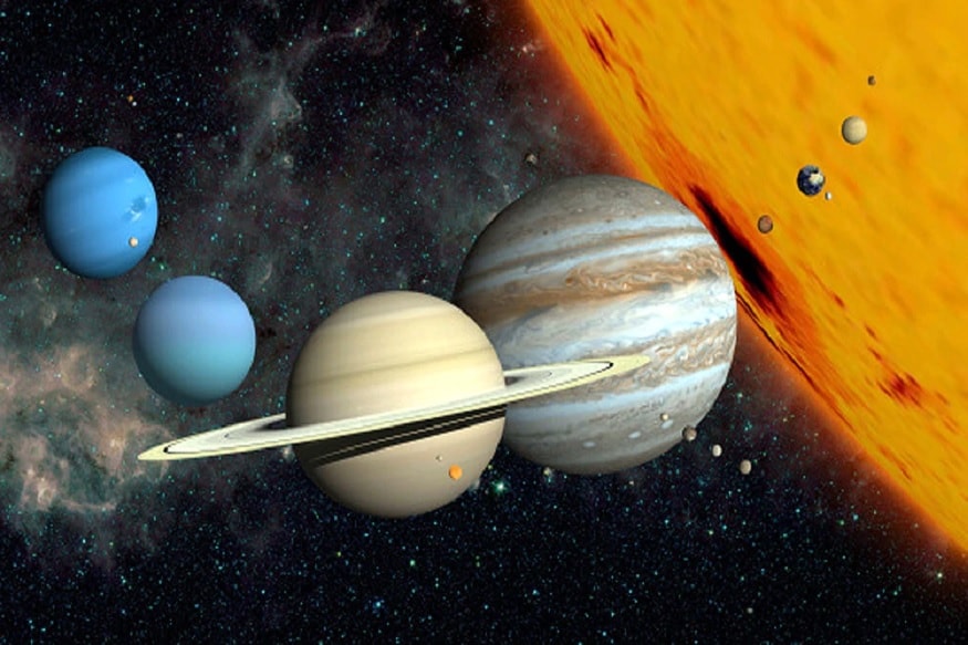 20 વર્ષ બાદ અંતરિક્ષમાં (Space) એક એવી ઘટના ઘટી છે. જે ખગોળ વિજ્ઞાનના હિસાબથી ખુબ જ ખાસ છે. અનેક ગ્રહોની (Planets) ચાલ બદલાઈ ગઈ છે. આપણા સૌર મંડળમાં ત્રણ ગ્રહ એક લાઈનમાં આવી ગયા છે. હવે આ ઘટના 20 વર્ષ પછી એટલે કે 2040માં બનશે. જો તમને સૌથી ચમકતો તારો આકાશમાં દેખાય તો સમજી જજો કે આ એ ત્રણ ગ્રહોની એક લાઈનમાં આવવાના કારણે થયું છે. (તમામ ફોટોઃ- ગેટી) 20 વર્ષ બાદ અંતરિક્ષમાં (Space) એક એવી ઘટના ઘટી છે. જે ખગોળ વિજ્ઞાનના હિસાબથી ખુબ જ ખાસ છે. અનેક ગ્રહોની (Planets) ચાલ બદલાઈ ગઈ છે. આપણા સૌર મંડળમાં ત્રણ ગ્રહ એક લાઈનમાં આવી ગયા છે. હવે આ ઘટના 20 વર્ષ પછી એટલે કે 2040માં બનશે. જો તમને સૌથી ચમકતો તારો આકાશમાં દેખાય તો સમજી જજો કે આ એ ત્રણ ગ્રહોની એક લાઈનમાં આવવાના કારણે થયું છે. (તમામ ફોટોઃ- ગેટી)