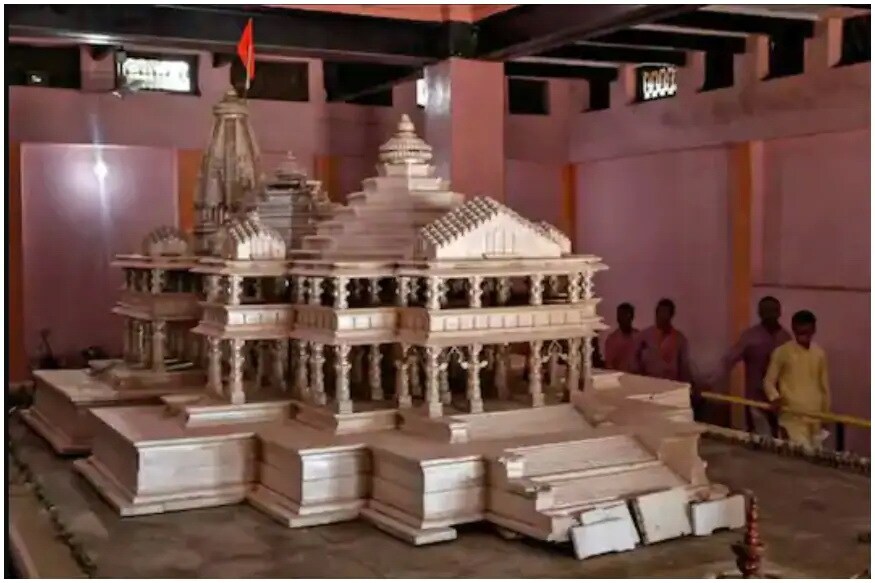 ધ ઇન્ડિયન એક્સપ્રેસના એક રિપોર્ટ મુજબ, અયોધ્યા શોધ સંસ્થાનના નિદેશક વાય. પી. સિંહે જણાવ્યું કે, જો બધું યોજના અનુસાર રહ્યું તો, 5 ઓગસ્ટે પોસ્ટલ સ્ટેમ્પ પણ લૉન્ચ કરવામાં આવશે તેમાંથી એક ટિકિટ રામ મંદિરના પ્રતીકાત્મક મૉડલ પર અને બીજી ટિકિટ અન્ય દેશોમાં રામના મહત્વને દર્શાવનારા દૃશ્ય પર હોવાની શક્યતા છે. (ફાઇલ તસવીર) ધ ઇન્ડિયન એક્સપ્રેસના એક રિપોર્ટ મુજબ, અયોધ્યા શોધ સંસ્થાનના નિદેશક વાય. પી. સિંહે જણાવ્યું કે, જો બધું યોજના અનુસાર રહ્યું તો, 5 ઓગસ્ટે પોસ્ટલ સ્ટેમ્પ પણ લૉન્ચ કરવામાં આવશે તેમાંથી એક ટિકિટ રામ મંદિરના પ્રતીકાત્મક મૉડલ પર અને બીજી ટિકિટ અન્ય દેશોમાં રામના મહત્વને દર્શાવનારા દૃશ્ય પર હોવાની શક્યતા છે. (ફાઇલ તસવીર)