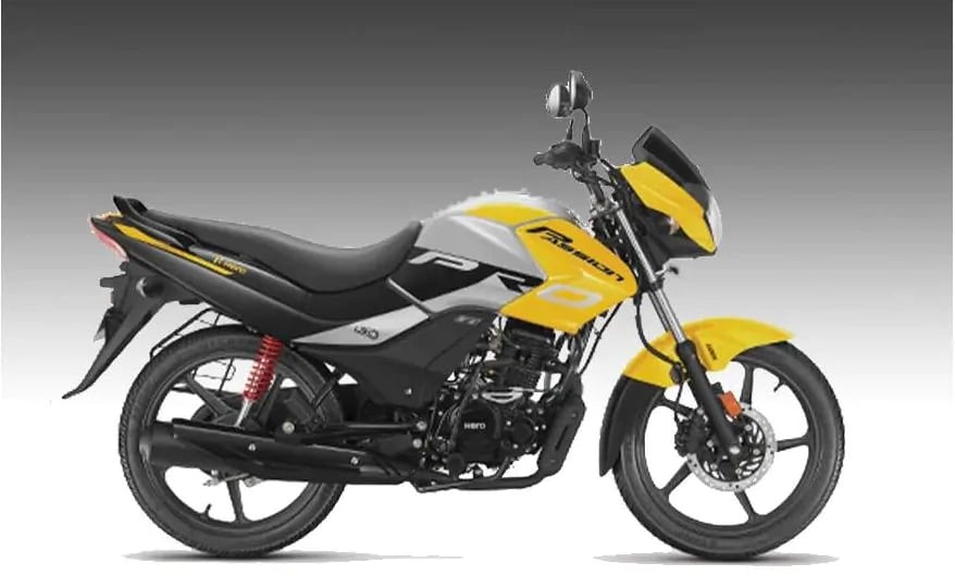ભારતમાં ટુ વ્હીલર વાહન નિર્માતા કંપની Hero Motocropએ ભારતમાં BS-4 સ્કૂટર અને બાઇક પર બમ્પર ડિસ્કાઉન્ટની ઓફર આપી છે. ઉલ્લેખનીય છે કે દેશભરમાં 1 એપ્રિલથી નવા BS6 માનક લાગુ કરવા જઇ રહી છે. ઉલ્લેખનીય છે કે સુપ્રીમ કોર્ટે ઓટો ઇન્ડસ્ટ્રીને રાહત આપીને લોકડાઉન પૂરા થવાના 10 દિવસ સુધી BS-4 વહાનોના વેચાણ પર છૂટ આપી હતી. તેવામાં જે કંપનીઓ પાસે જ્યાદા ઇનવેંટરી છે તે કંપનીઓ સારી એવી ઓફર સાથે ગ્રાહકોને ઓનલાઇન બુકિંગ કરાવાની સલાહ આપી રહી છે. ભારતમાં ટુ વ્હીલર વાહન નિર્માતા કંપની Hero Motocropએ ભારતમાં BS-4 સ્કૂટર અને બાઇક પર બમ્પર ડિસ્કાઉન્ટની ઓફર આપી છે. ઉલ્લેખનીય છે કે દેશભરમાં 1 એપ્રિલથી નવા BS6 માનક લાગુ કરવા જઇ રહી છે. ઉલ્લેખનીય છે કે સુપ્રીમ કોર્ટે ઓટો ઇન્ડસ્ટ્રીને રાહત આપીને લોકડાઉન પૂરા થવાના 10 દિવસ સુધી BS-4 વહાનોના વેચાણ પર છૂટ આપી હતી. તેવામાં જે કંપનીઓ પાસે જ્યાદા ઇનવેંટરી છે તે કંપનીઓ સારી એવી ઓફર સાથે ગ્રાહકોને ઓનલાઇન બુકિંગ કરાવાની સલાહ આપી રહી છે.