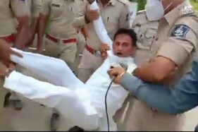 પરેશ ધાનાણીની અટકાયત, અમરેલીમાં કોરોના ચકાસણીની લેબ બને તે માંગ સાથે બેઠા હતા ધરણા પર