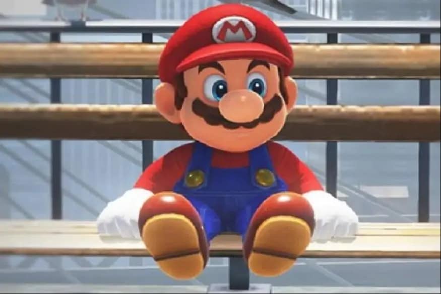 Super Mario Bros ગેમ લૉન્ચ થવાના લગભગ 35 વર્ષ પછી પણ તે નવા નવા રેકોર્ડ સર્જી રહ્યો છે. 1985માં રિલીઝ થયેલી આ ગેમના US વર્ઝનની એક રેર સીલ્ડ કૉપીની હેરિટેજ નિલામી (Heritage Auctions)માં 114,000 ડૉલર (લગભગ 85,72,267 રૂપિયા)માં વેચવામાં આવી. ગત લર્ષ એક વધુ Super Mario Bros ગેમની કૉપી 100,150 ડૉલર (લગભગ 75,30,629 રૂપિયા)માં વેચવામાં આવી હતી. આ રીતના નવા ઓક્શનમાં વેંચયેલા ગેમની કિંમત પહેલા કરતા લગભગ 14,000 ડૉલર વધુ લગાવવામાં આવી હતી. Super Mario Bros ગેમ લૉન્ચ થવાના લગભગ 35 વર્ષ પછી પણ તે નવા નવા રેકોર્ડ સર્જી રહ્યો છે. 1985માં રિલીઝ થયેલી આ ગેમના US વર્ઝનની એક રેર સીલ્ડ કૉપીની હેરિટેજ નિલામી (Heritage Auctions)માં 114,000 ડૉલર (લગભગ 85,72,267 રૂપિયા)માં વેચવામાં આવી. ગત લર્ષ એક વધુ Super Mario Bros ગેમની કૉપી 100,150 ડૉલર (લગભગ 75,30,629 રૂપિયા)માં વેચવામાં આવી હતી. આ રીતના નવા ઓક્શનમાં વેંચયેલા ગેમની કિંમત પહેલા કરતા લગભગ 14,000 ડૉલર વધુ લગાવવામાં આવી હતી.