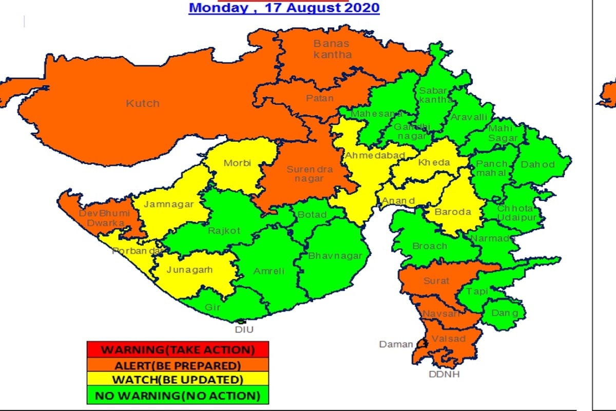 17 ઓગસ્ટના રોજ ફરી વરસાદની તીવ્રતા વધી જશે. જેના કારણે કચ્છ, બનાસકાંઠા, પાટણ, સુરેન્દ્રનગર, દ્વારકા, સુરત, નવસારી, વલસાડ જિલ્લામાં ભારેથી અતિભારે વરસાદ થશે. 17 ઓગસ્ટના રોજ ફરી વરસાદની તીવ્રતા વધી જશે. જેના કારણે કચ્છ, બનાસકાંઠા, પાટણ, સુરેન્દ્રનગર, દ્વારકા, સુરત, નવસારી, વલસાડ જિલ્લામાં ભારેથી અતિભારે વરસાદ થશે.