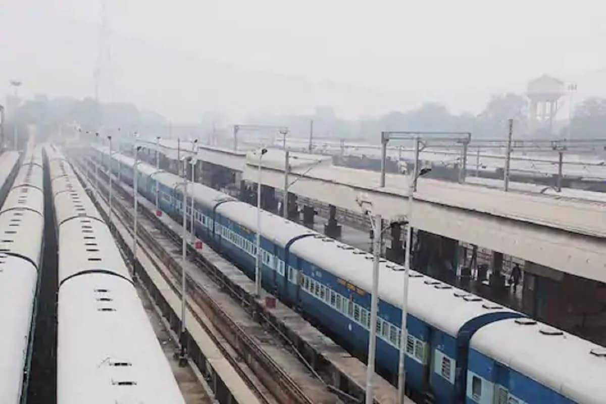 વય મર્યાદાઃ SECR Recruitment માટે આવેદનની ન્યૂનતમ ઉંમર 15 વર્ષ અને વધુમાં વધુ ઉંમર 24 વર્ષ નક્કી કરવામાં આવી છે. વય મર્યાદાઃ SECR Recruitment માટે આવેદનની ન્યૂનતમ ઉંમર 15 વર્ષ અને વધુમાં વધુ ઉંમર 24 વર્ષ નક્કી કરવામાં આવી છે.