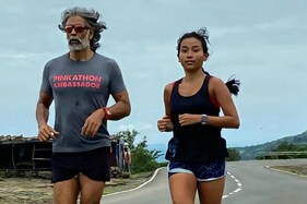 B'day: 29માં જન્મ દિવસ પર 29 કિલોમિટર દોડી મિલિંદ સોમનની પત્ની, જુઓ PHOTOS