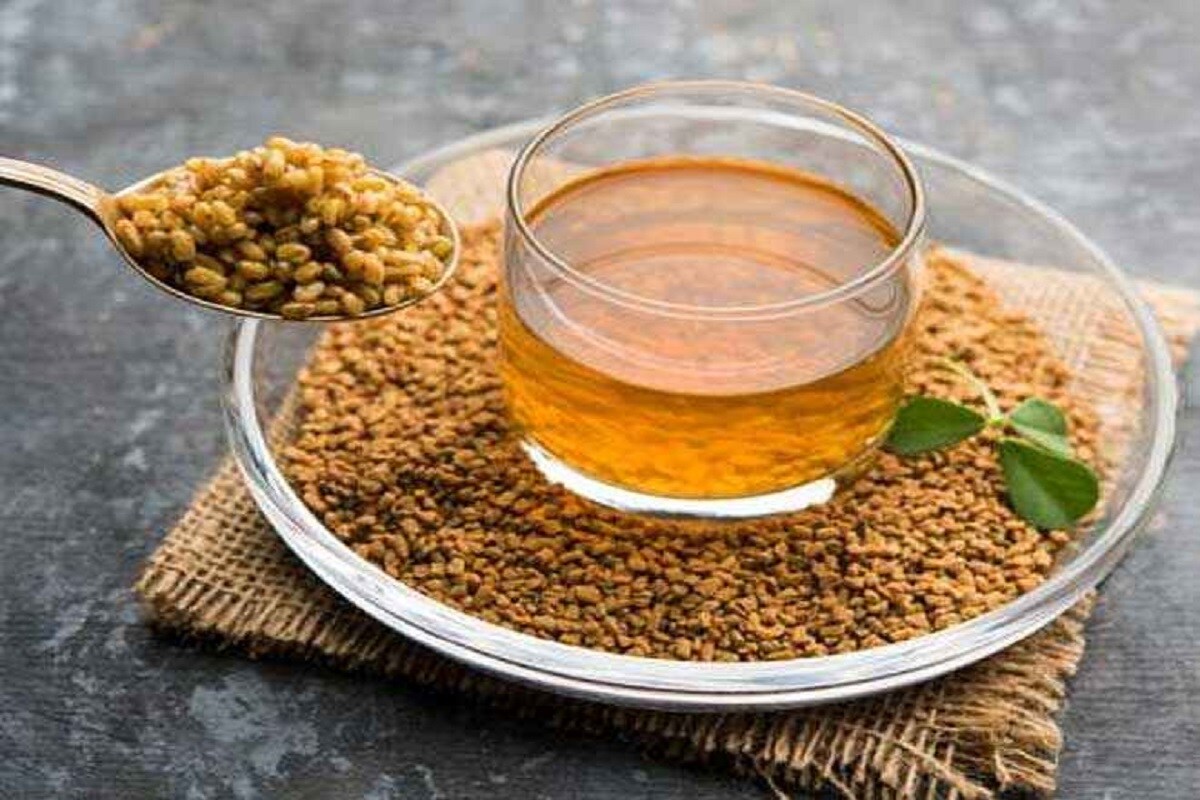 જો ગેસ, એસિડિટી અને ખાધા પછી જો પેટનો દુખાવો રહેતો હોય તો છાશમાં અડધી ચમચી મેથીનો પાવડર ભેળવી પીવાથી રાહત થાય છે. જો મેથીને લોઢી પર શેકી તેનો પાવડર બનાવી અડધી ચમચી જ્યારે પેટમાં દુખાવો થાય ત્યારે પીવાથી આરામ મળે છે. જો ગેસ, એસિડિટી અને ખાધા પછી જો પેટનો દુખાવો રહેતો હોય તો છાશમાં અડધી ચમચી મેથીનો પાવડર ભેળવી પીવાથી રાહત થાય છે. જો મેથીને લોઢી પર શેકી તેનો પાવડર બનાવી અડધી ચમચી જ્યારે પેટમાં દુખાવો થાય ત્યારે પીવાથી આરામ મળે છે.