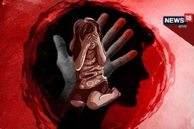 સુરત ફરી થયું શર્મશાર :પાંચ વર્ષની બાળકી સાથે પાડોશમાં રહેતા બે સંતાનોના પિતાએ કર્યા અડપલા