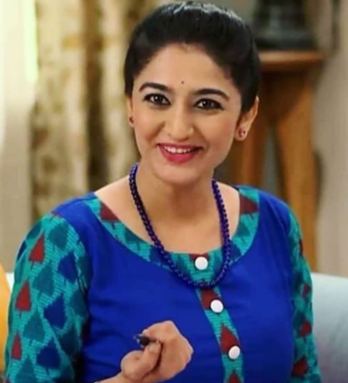 અંજલિના પાત્ર તરીકે અને શોમાં તેમણે જે યોગદાન આપ્યું છે તે સરાહનીય છે. તેણે કહ્યું કે જો આગળ પણ કોઇ પ્રોજેક્ટ હશે તો તે તેની જોડે જરૂરથી કામ કરશે. (Photo Credit- @nehamehtaofficial/Instagram) અંજલિના પાત્ર તરીકે અને શોમાં તેમણે જે યોગદાન આપ્યું છે તે સરાહનીય છે. તેણે કહ્યું કે જો આગળ પણ કોઇ પ્રોજેક્ટ હશે તો તે તેની જોડે જરૂરથી કામ કરશે. (Photo Credit- @nehamehtaofficial/Instagram)