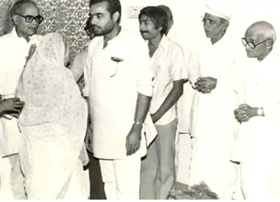 3 જૂન 1978માં નરેન્દ્ર મોદીએ સંધની જવાબદારી મળી અને તે સંઝના પ્રચારક બની ગયા. તે પછી તેમણે વડોદરામાં કામ કર્યું છે. 3 જૂન 1978માં નરેન્દ્ર મોદીએ સંધની જવાબદારી મળી અને તે સંઝના પ્રચારક બની ગયા. તે પછી તેમણે વડોદરામાં કામ કર્યું છે.