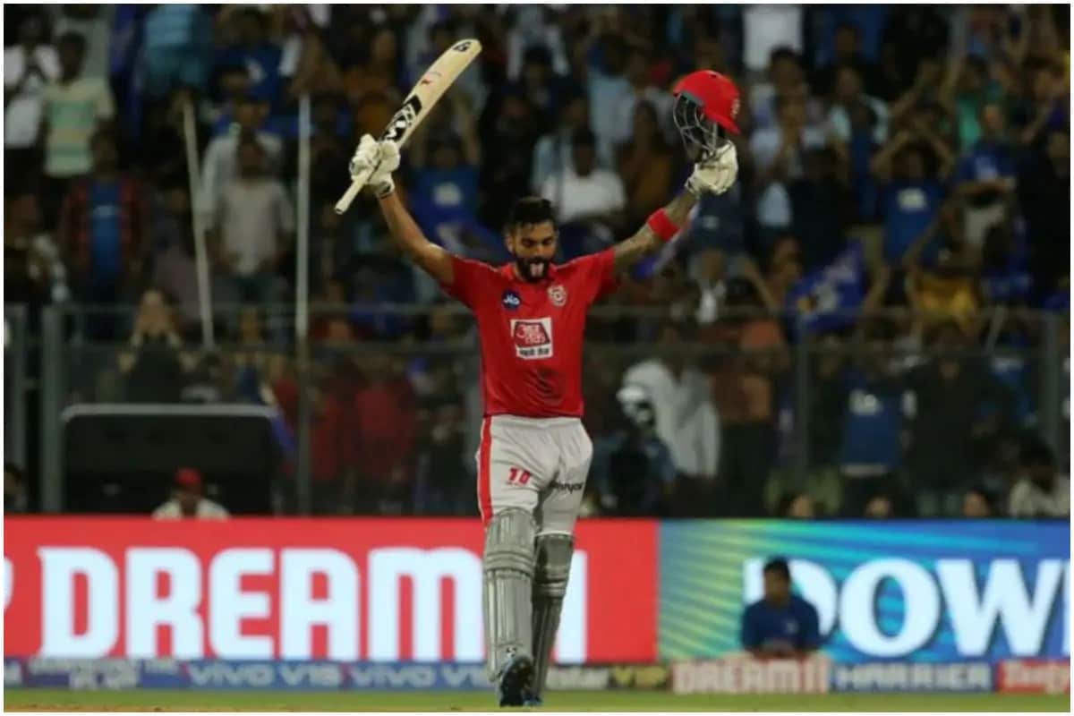 આઈપીએલ (IPL 2020) એટલે ફોર અને સિક્સરોનો વરસાદ. આઇપીએલની બધા જ પ્રશંસકો આતુરતાથી રાહ જોઈ રહ્યા છે. આ વખતે કોરોનાના કારણે છ મહિના લેટ આઇપીએલનું આયોજન થયું છે. આ વખતે પણ ટૂર્નામેન્ટમાં ઘણા રેકોર્ડ બનશે. આવા સમયે સવાલ ઉભો થાય છે કે આ વખતે સૌથી ઝડપી અડધી સદીનો (Fastest 50 )રેકોર્ડ તુટશે કે પછી કે એલ રાહુલનો (KL Rahul) આ રેકોર્ડ પર હજુ દબદબો રહેશે. આઈપીએલ (IPL 2020) એટલે ફોર અને સિક્સરોનો વરસાદ. આઇપીએલની બધા જ પ્રશંસકો આતુરતાથી રાહ જોઈ રહ્યા છે. આ વખતે કોરોનાના કારણે છ મહિના લેટ આઇપીએલનું આયોજન થયું છે. આ વખતે પણ ટૂર્નામેન્ટમાં ઘણા રેકોર્ડ બનશે. આવા સમયે સવાલ ઉભો થાય છે કે આ વખતે સૌથી ઝડપી અડધી સદીનો (Fastest 50 )રેકોર્ડ તુટશે કે પછી કે એલ રાહુલનો (KL Rahul) આ રેકોર્ડ પર હજુ દબદબો રહેશે.