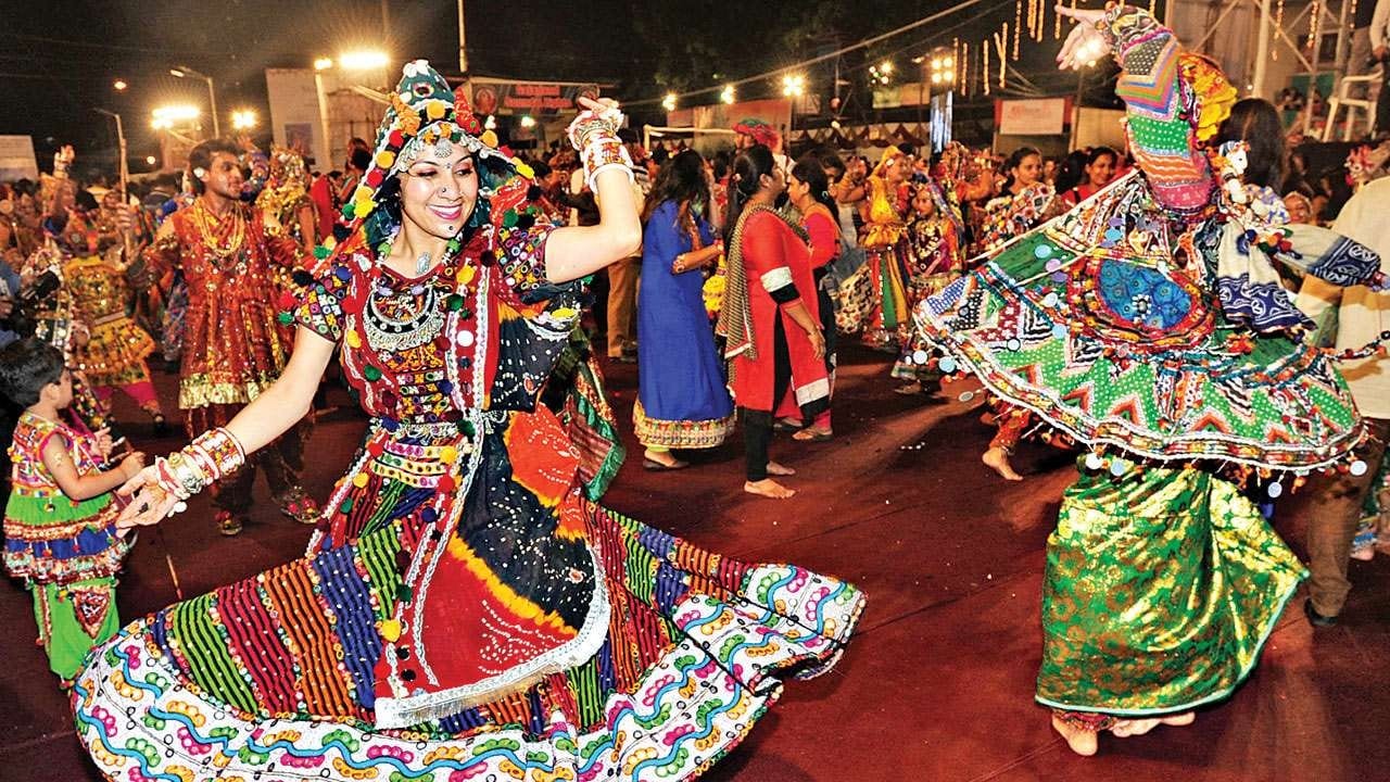 નવરાત્રી, દશેરા, દિવાળી સહિતના તહેવારો સંદર્ભે ગુજરાત સરકારે જાહેર કરી માર્ગદર્શિકા