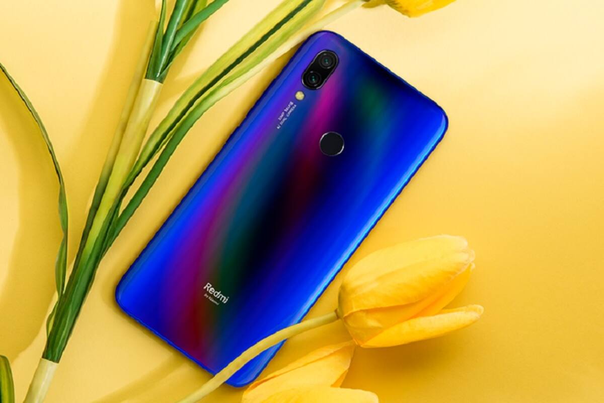 Xiaomi Redmi Y3 -શાઓમી રેડમી Y3માં તમને 6.26 ઇંચની ડોટ નોચ ડિસ્પ્લે HD+IPS LCD અને એક્પેક્ટ રેશ્યો 19.9ની સાથે મળે છે. તેમાં કોર્નિંગ ગોરિલા ગ્લાસ 5 પ્રોટેક્શન છે. ડિવાઇઝ એલિગેંટ બ્લૂ, બોલ્ડ રેડ અને પ્રાઇમ બ્લેકમાં મળે છે. ઓપ્ટિક્સમાં ડિવાઇઝના બેક પર 12+2 મેગાપિક્સનો AI ડુઅલ કેમેરા આપવામાં આવ્યો છે. ડુએલ કેમેરા AI પોટ્રેટ, AI સીન ડિટેક્શન, EIS ઇલેક્ટ્રોનિક ઇમેજ સ્ટેબલાઇઝેશન, ગૂગલ લેન્સ ઓફર કરે છે. સ્માર્ટફોન ફંટ પર 32 મેગાપિક્સલ સેલ્ફી કેમેરા આપવામાં આવ્યો છે. ડિવાઇઝના સ્ટોરેજના માઇક્રો SD કાર્ડ દ્વારા 512GB સુધી વધારી શકાય છે. તેની કિંમત 12999 રૂપિયા છે. Xiaomi Redmi Y3 -શાઓમી રેડમી Y3માં તમને 6.26 ઇંચની ડોટ નોચ ડિસ્પ્લે HD+IPS LCD અને એક્પેક્ટ રેશ્યો 19.9ની સાથે મળે છે. તેમાં કોર્નિંગ ગોરિલા ગ્લાસ 5 પ્રોટેક્શન છે. ડિવાઇઝ એલિગેંટ બ્લૂ, બોલ્ડ રેડ અને પ્રાઇમ બ્લેકમાં મળે છે. ઓપ્ટિક્સમાં ડિવાઇઝના બેક પર 12+2 મેગાપિક્સનો AI ડુઅલ કેમેરા આપવામાં આવ્યો છે. ડુએલ કેમેરા AI પોટ્રેટ, AI સીન ડિટેક્શન, EIS ઇલેક્ટ્રોનિક ઇમેજ સ્ટેબલાઇઝેશન, ગૂગલ લેન્સ ઓફર કરે છે. સ્માર્ટફોન ફંટ પર 32 મેગાપિક્સલ સેલ્ફી કેમેરા આપવામાં આવ્યો છે. ડિવાઇઝના સ્ટોરેજના માઇક્રો SD કાર્ડ દ્વારા 512GB સુધી વધારી શકાય છે. તેની કિંમત 12999 રૂપિયા છે.