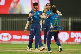 CSK vs MI : ચેન્નઈ પ્લેઓફની રેસમાંથી બહાર, મુંબઈનો 10 વિકેેટે વિજય