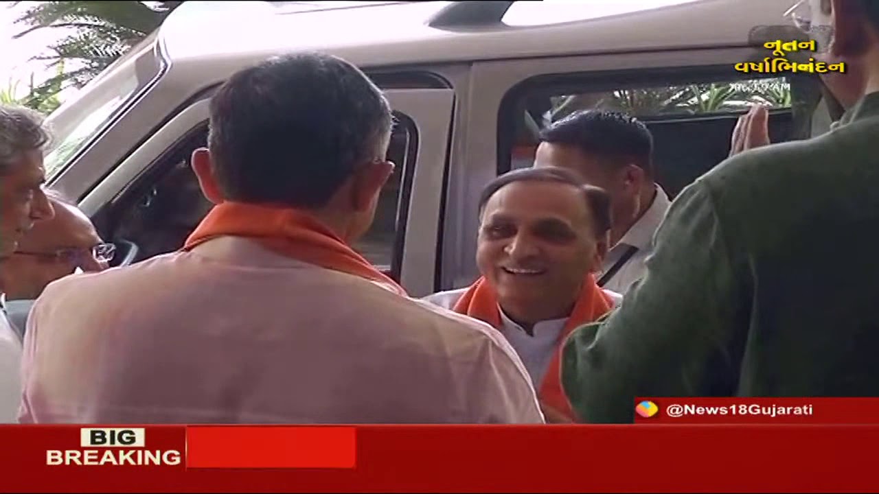 નવા વર્ષની શરુઆત લોકોએ ભગવાનના દર્શનથી કરી