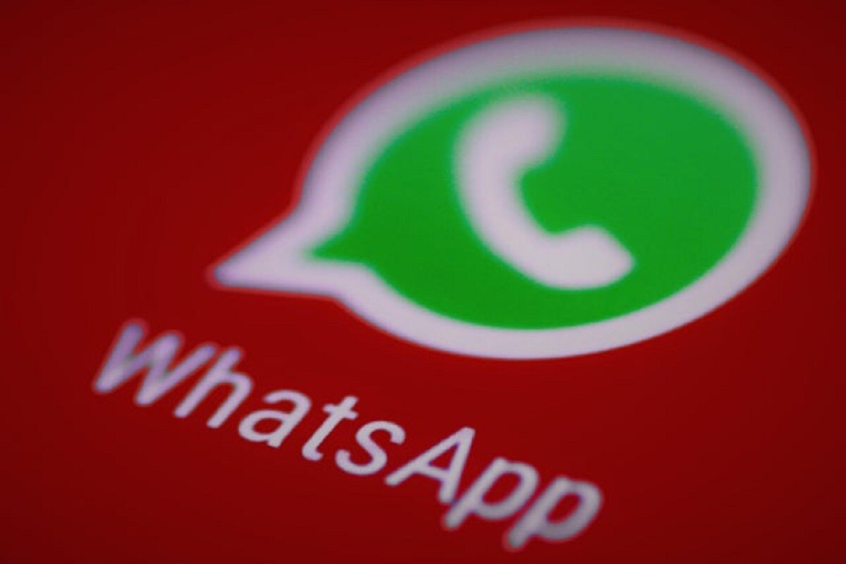 આ Android ફોન પર નહીં ચાલે WhatsApp - એવા એન્ડ્રોઇડ ફોન જે Android 4.0.3 પર કામ કરતા નથી. તે ડિવાઇસ પર વોટ્સએપ ચાલશે નહીં. જેમાં HTC Desire, LG Optimus Black, Motorola Droid Razr, Samsung Galaxy S2 જેવા મોડલ સામેલ છે. જો તમે નથી જાણતા કે તમારો ફોન કઈ ઓપરેટિંગ સિસ્ટમ પર ચાલે છે તો તે જાણવાની રીત ઘણી આસાન છે. આ માટે તમારે પોતાના આઈફોન કે એન્ડ્રોઇડની સેટિંગ પર જવું પડશે. આ Android ફોન પર નહીં ચાલે WhatsApp - એવા એન્ડ્રોઇડ ફોન જે Android 4.0.3 પર કામ કરતા નથી. તે ડિવાઇસ પર વોટ્સએપ ચાલશે નહીં. જેમાં HTC Desire, LG Optimus Black, Motorola Droid Razr, Samsung Galaxy S2 જેવા મોડલ સામેલ છે. જો તમે નથી જાણતા કે તમારો ફોન કઈ ઓપરેટિંગ સિસ્ટમ પર ચાલે છે તો તે જાણવાની રીત ઘણી આસાન છે. આ માટે તમારે પોતાના આઈફોન કે એન્ડ્રોઇડની સેટિંગ પર જવું પડશે.