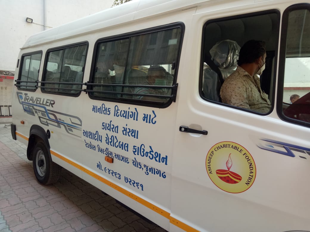 આજે વિશ્વ વિકલાંગ દિવસ આ ફાઉન્ડેશન માટે યાદગાર દિવસ બની ગયો છે. આશાદીપ ચેરીટેબલ ફાઉન્ડેશનને દિવ્યાંગોને કોઇપણ સ્થળે લઇ જવા માટે વાહનની ખૂબ જરૂરીયાત હતી. ત્યારે pgvcl કંપનીના csr ફંડ અંતર્ગત વાહન આપવાની દરખાસ્ત કરવામા આવી હતી. વીજ કંપની દ્વારા આ સંસ્થાની મુલાકાત લઈ તેની ઉપલી ઓફીસને પોઝીટીવ રિપોર્ટ આપતા 18 સીટની મીની બસ માટે 12 લાખ 92 હજારનુ અનુદાન આપવામાં આવ્યુ હતુ. આજે વિશ્વ વિકલાંગ દિવસ આ ફાઉન્ડેશન માટે યાદગાર દિવસ બની ગયો છે. આશાદીપ ચેરીટેબલ ફાઉન્ડેશનને દિવ્યાંગોને કોઇપણ સ્થળે લઇ જવા માટે વાહનની ખૂબ જરૂરીયાત હતી. ત્યારે pgvcl કંપનીના csr ફંડ અંતર્ગત વાહન આપવાની દરખાસ્ત કરવામા આવી હતી. વીજ કંપની દ્વારા આ સંસ્થાની મુલાકાત લઈ તેની ઉપલી ઓફીસને પોઝીટીવ રિપોર્ટ આપતા 18 સીટની મીની બસ માટે 12 લાખ 92 હજારનુ અનુદાન આપવામાં આવ્યુ હતુ.
