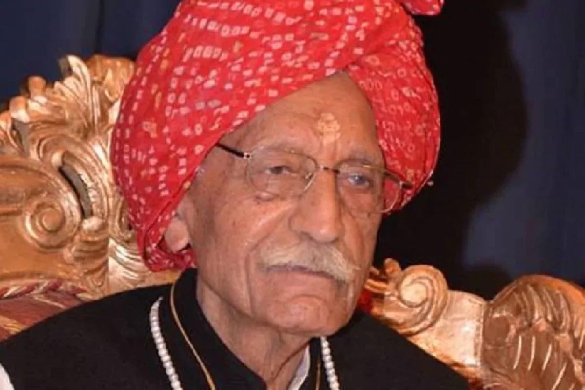 ધર્મપાલજીએ MDHની શરૂઆત નાના સ્તરે ભારતમાં કરી, પરંતુ હાલના સમયમાં દેશના મસાલા બજારમાં તેમની 12 ટકા હિસ્સેદારી છે. તેમની કંપની 62 પ્રોડક્ટ તૈયાર કરે છે., જે 150 પેકેટ્સમાં ઉપલબ્ધ છે. MDHના બ્રાન્ડ એમ્બેસેડર તેઓ પોતે જ હતા. (ફાઇલ તસવીર) ધર્મપાલજીએ MDHની શરૂઆત નાના સ્તરે ભારતમાં કરી, પરંતુ હાલના સમયમાં દેશના મસાલા બજારમાં તેમની 12 ટકા હિસ્સેદારી છે. તેમની કંપની 62 પ્રોડક્ટ તૈયાર કરે છે., જે 150 પેકેટ્સમાં ઉપલબ્ધ છે. MDHના બ્રાન્ડ એમ્બેસેડર તેઓ પોતે જ હતા. (ફાઇલ તસવીર)