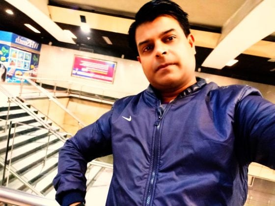 હાલ હાઈટેક જમાનામાં મોટાભાગના કામ ઓનલાઇન થઈ ગયા છે. ત્યારે યુવતીઓ પણ મનનો મણીયાર શોધવા ઓનલાઇન પદ્ધતિ અપનાવી રહી છે. યુવતીઓ પોતાના ભાવિ પતિની આવક લાખોમાં હોય પોતે અંગ્રેજી બોલતો હોય અને પોતાની સ્ટાઈલથી ભલભલાને અંજાવી દે તેવો આગ્રહ રાખે છે. હાલ હાઈટેક જમાનામાં મોટાભાગના કામ ઓનલાઇન થઈ ગયા છે. ત્યારે યુવતીઓ પણ મનનો મણીયાર શોધવા ઓનલાઇન પદ્ધતિ અપનાવી રહી છે. યુવતીઓ પોતાના ભાવિ પતિની આવક લાખોમાં હોય પોતે અંગ્રેજી બોલતો હોય અને પોતાની સ્ટાઈલથી ભલભલાને અંજાવી દે તેવો આગ્રહ રાખે છે.