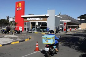 અનહેપી મીલ : પૌત્ર માટે McDonaldમાંથી ફૂડ ખરીદતા યૂકેના વ્યક્તિને 2 લાખનો દંડ