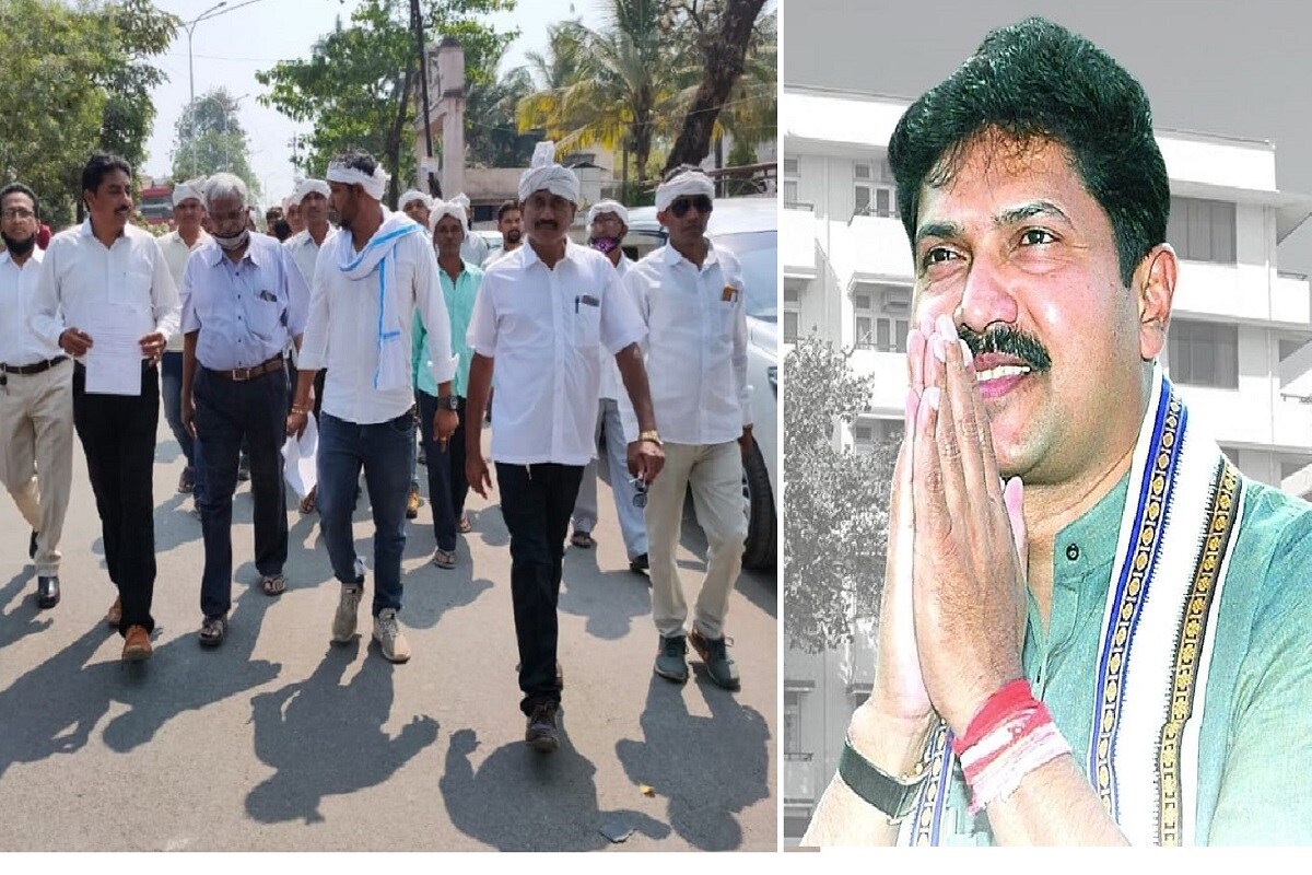 ભરતસિંહ વાઢેર, ધરમપુર: સંઘપ્રદેશ દાદરાનગર (sangh pradesh) હવેલીના સાંસદ મોહન ડેલકરના (Mohan Delkar) આઘાતજનક આપઘાત (Suicide) બાદ સમગ્ર પ્રદેશમાં શોકની લહેર છવાયેલી છે. સ્વ. મોહન ડેલકરના રહસ્યમય મોતને લઇ અનેક સવાલો ઉભા થઇ રહ્યા છે. તેઓ સતત સાત ટર્મ સુધી સંઘપ્રદેશ દાદરાનગર હવેલીના સાંસદ તરીકે જીતીને લોકસભામાં પ્રદેશનો અવાજ બન્યા હતા. નોંધનીય છે કે, મોહન ડેલકરનો મૃતદેહ મુંબઈના મરીન ડ્રાઈવની એક હોટેલમાંથી ગળે ફાંસો ખાધેલી હાલતમાં મળી આવ્યો હતો. હવે મોહન ડેલકરના મોત માટે જવાબદાર લોકો સામે કડકમાં કડક કાર્યવાહી કરવામાં આવે તેવી માંગ ઉઠી રહી છે. મોહન ડેલકર સમગ્ર આદિવાસી વિસ્તારના સૌથી મોટા નેતા હતા. આથી વલસાડ જિલ્લામાં પણ મોહન ડેલકરના મોતને લઈને આદિવાસી સમાજ અનેક સવાલો ઉઠાવી રહ્યો છે. ધરમપુરમાં આદિવાસી સંગઠનોએ મોહન ડેલકરના મોતની તપાસમાં સીબીઆઈ દ્વારા તટસ્થ તપાસની માંગ કરી છે. તેમણે આ માટે એક આવેદનપત્ર રાષ્ટ્રપતિને સંબોધીને ધરમપુર પ્રાંત ઓફીસમાં આપ્યો છે. ભરતસિંહ વાઢેર, ધરમપુર: સંઘપ્રદેશ દાદરાનગર (sangh pradesh) હવેલીના સાંસદ મોહન ડેલકરના (Mohan Delkar) આઘાતજનક આપઘાત (Suicide) બાદ સમગ્ર પ્રદેશમાં શોકની લહેર છવાયેલી છે. સ્વ. મોહન ડેલકરના રહસ્યમય મોતને લઇ અનેક સવાલો ઉભા થઇ રહ્યા છે. તેઓ સતત સાત ટર્મ સુધી સંઘપ્રદેશ દાદરાનગર હવેલીના સાંસદ તરીકે જીતીને લોકસભામાં પ્રદેશનો અવાજ બન્યા હતા. નોંધનીય છે કે, મોહન ડેલકરનો મૃતદેહ મુંબઈના મરીન ડ્રાઈવની એક હોટેલમાંથી ગળે ફાંસો ખાધેલી હાલતમાં મળી આવ્યો હતો. હવે મોહન ડેલકરના મોત માટે જવાબદાર લોકો સામે કડકમાં કડક કાર્યવાહી કરવામાં આવે તેવી માંગ ઉઠી રહી છે. મોહન ડેલકર સમગ્ર આદિવાસી વિસ્તારના સૌથી મોટા નેતા હતા. આથી વલસાડ જિલ્લામાં પણ મોહન ડેલકરના મોતને લઈને આદિવાસી સમાજ અનેક સવાલો ઉઠાવી રહ્યો છે. ધરમપુરમાં આદિવાસી સંગઠનોએ મોહન ડેલકરના મોતની તપાસમાં સીબીઆઈ દ્વારા તટસ્થ તપાસની માંગ કરી છે. તેમણે આ માટે એક આવેદનપત્ર રાષ્ટ્રપતિને સંબોધીને ધરમપુર પ્રાંત ઓફીસમાં આપ્યો છે.