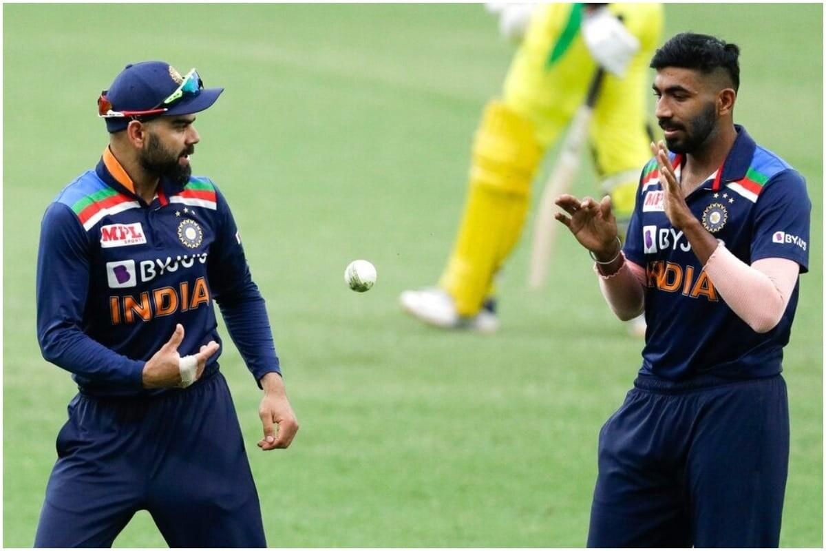 ભારતના સિનિયર ફાસ્ટ બોલર જસપ્રીત બુમરાહ (Jasprit Bumrah)ને ઈંગ્લેન્ડ (England) સામેની વનડે (ODI) અને ટી-20 (T20) શ્રેણીમાંથી આરામ મળી શકે છે. ટીમ ઈન્ડિયા મેનેજમેન્ટ (Team India Management) બુમરાહને આરામ આપવા માટે આ નિર્ણય લઈ શકે છે. જણાવી દઈએ કે ભારત અને ઇંગ્લેન્ડ (India Vs England) વચ્ચે ચાર ટેસ્ટ બાદ 5 ટી-20 અને 3 વનડે મેચની શ્રેણી રમાશે. ટી-20 શ્રેણી 12 માર્ચથી શરૂ થશે અને વનડે શ્રેણી 23 માર્ચથી શરૂ થશે. ઉલ્લેખનીય છે કે, બુમરાહને ચાર પૈકીની બીજી ટેસ્ટમાં આરામ આપવામાં આવ્યો હતો, જેમાં ભારત 317 રને જીતી મેળવી. બુમરાહ પછીની બે ટેસ્ટ મેચ રમશે, કારણ કે આ બંને મેચોમાં જો ટીમ ઈન્ડિયા (Team India) એક પણ મેચ હારી જાય છે, તો તે વર્લ્ડ ટેસ્ટ ચેમ્પિયનશીપ (World Test Championship)માં પહોંચી શકશે નહીં. (PIC: AP) ભારતના સિનિયર ફાસ્ટ બોલર જસપ્રીત બુમરાહ (Jasprit Bumrah)ને ઈંગ્લેન્ડ (England) સામેની વનડે (ODI) અને ટી-20 (T20) શ્રેણીમાંથી આરામ મળી શકે છે. ટીમ ઈન્ડિયા મેનેજમેન્ટ (Team India Management) બુમરાહને આરામ આપવા માટે આ નિર્ણય લઈ શકે છે. જણાવી દઈએ કે ભારત અને ઇંગ્લેન્ડ (India Vs England) વચ્ચે ચાર ટેસ્ટ બાદ 5 ટી-20 અને 3 વનડે મેચની શ્રેણી રમાશે. ટી-20 શ્રેણી 12 માર્ચથી શરૂ થશે અને વનડે શ્રેણી 23 માર્ચથી શરૂ થશે. ઉલ્લેખનીય છે કે, બુમરાહને ચાર પૈકીની બીજી ટેસ્ટમાં આરામ આપવામાં આવ્યો હતો, જેમાં ભારત 317 રને જીતી મેળવી. બુમરાહ પછીની બે ટેસ્ટ મેચ રમશે, કારણ કે આ બંને મેચોમાં જો ટીમ ઈન્ડિયા (Team India) એક પણ મેચ હારી જાય છે, તો તે વર્લ્ડ ટેસ્ટ ચેમ્પિયનશીપ (World Test Championship)માં પહોંચી શકશે નહીં. (PIC: AP)