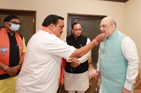 રાજયની છ મહાનગરપાલિકામાં ભાજપનો કેસરિયો લહેરાયો, કોંગ્રેસના સૂપડાં સાફ