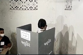 ગુજરાત મહાનગરપાલિકા ચૂંટણી: મતદાર કેટલા મત આપી શકે અને કેવી રીતે મતદાન કરી શકે?