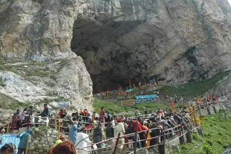 Amarnath Yatra: અમરનાથ યાત્રા માટે 1 એપ્રિલથી શરૂ થશે રજિસ્ટ્રેશન, જાણી લો જરૂરી નિયમો