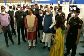 GMDC કોવિડ હોસ્પિટલની મુલાકાત પછી અમિત શાહની જાહેરાત, 1200 બેડની હોસ્પિટલ ગાંધીનગર હેલિપેડ ખાતે શરૂ થશે