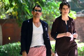 રૉબર્ટ વાડ્રા કોવિડ પૉઝિટિવ, પ્રિયંકા હોમ ક્વૉરન્ટીન, તમામ ચૂંટણી સભા રદ