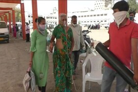 રાજકોટ : આ તો કેવી કરુણતા - સિવિલ હોસ્પિટલમાં રોજે-રોજ કરુણ દ્રશ્યો સામે આવી રહ્યા