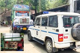 વલસાડ : પોલીસે પીછો કરીને દારૂ ભરેલો ટ્રક પકડ્યો, કોસ્ટલ હાઇવે પર ફિલ્મી દૃશ્યો સર્જાયા