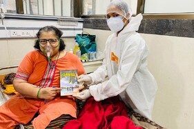 અમદાવાદના આયુર્વેદિક ડોક્ટરનો 4 જ દિવસમાં કોરોનાનો રિપોર્ટ નેગેટિવ આવ્યો, જાણો કેવી રીતે?