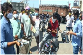 વડગામના MLA જીગ્નેશ મેવાણીએ પોતાના મત વિસ્તારમાં ઓક્સીઝન પ્લાન્ટ માટે રસ્તા પર ભીખ માંગી