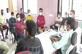 દિયોદરમાં લેબોરેટરી સંચાલકોની દરિયાદિલી, 4 હજારમાં થતા કોરોનાના ટેસ્ટ 900 રૂપિયામાં કરી આપશે