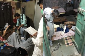 જામનગરઃ મિત્રના માતાની સારવાર માટે ડોક્ટર ન મળતા થયું મોત, યુવકોએ શરું કરી અનોખી સેવા