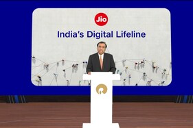 RIL AGM: રિલાયન્સ રિટેલ આગામી 3 વર્ષમાં 10 લાખથી વધુ નોકરીઓ આપશે