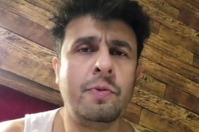 Indian Idol controversy: અમિતકુમારનાં સપોર્ટમાં આવ્યા સોનું નિગમ, જોઇ લો Video