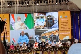 ગાંધીનગર : PM નરેન્દ્ર મોદીની ગુજરાતને ભેટ, વિકાસકાર્યોનું કર્યું લોકાર્પણ