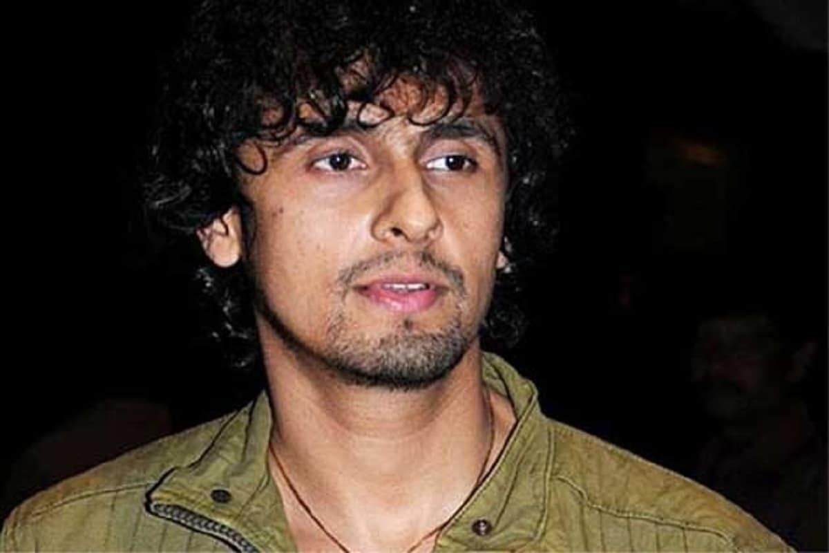 હાલમાં જ સોનુ નિગમે (Sonu Nigam) સુશાંત સિંહ રાજપૂતની મોત પછી સંગીત જગતમાં પણ ગ્રુપીઝમ અને બે કંપનીઓ દ્વારા આખું બોલીવૂડનું સંગીત જગત સચવાતું હોવાનો મોટો આરોપ મૂક્યો હતો. જે પછી તે ચર્ચામાં છવાયેલા રહ્યા હતા. હાલમાં જ સોનુ નિગમે (Sonu Nigam) સુશાંત સિંહ રાજપૂતની મોત પછી સંગીત જગતમાં પણ ગ્રુપીઝમ અને બે કંપનીઓ દ્વારા આખું બોલીવૂડનું સંગીત જગત સચવાતું હોવાનો મોટો આરોપ મૂક્યો હતો. જે પછી તે ચર્ચામાં છવાયેલા રહ્યા હતા.