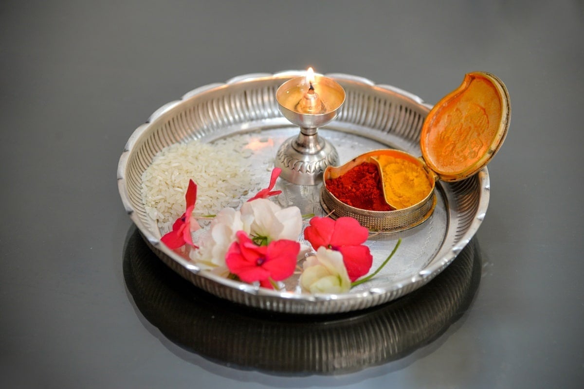 દેવશયની અગિયારસ મુહુર્ત-<br />અગિયારસની તિથિનો પ્રારંભ- 19 જુલાઈ 2021ના રોજ રાત્રે 09:59 વાગ્યાથી<br />અગિયારસની તિથિની સમાપ્તિ- 20 જુલાઈ 2021ના રોજ સાંજે 07:17 વાગ્યા સુધી<br />અગિયારસની વ્રત પરાયણ- 20 જુલાઈ 2021 સવારે 05:36 વાગ્યાથી સવારે 08:21 વાગ્યા સુધી. (નોંધ- આ લેખમાં આપવામાં આવેલ જાણકારીઓ અને સૂચનાઓ સામાન્ય માન્યતાઓ પર આધારિત છે. ગુજરાતી ન્યૂઝ 18 આ બાબતની પુષ્ટી કરતું નથી. તેના પર અમલ કરતા પહેલા સંબંધિત નિષ્ણાંતનો સંપર્ક કરવો.) દેવશયની અગિયારસ મુહુર્ત-<br />અગિયારસની તિથિનો પ્રારંભ- 19 જુલાઈ 2021ના રોજ રાત્રે 09:59 વાગ્યાથી<br />અગિયારસની તિથિની સમાપ્તિ- 20 જુલાઈ 2021ના રોજ સાંજે 07:17 વાગ્યા સુધી<br />અગિયારસની વ્રત પરાયણ- 20 જુલાઈ 2021 સવારે 05:36 વાગ્યાથી સવારે 08:21 વાગ્યા સુધી. (નોંધ- આ લેખમાં આપવામાં આવેલ જાણકારીઓ અને સૂચનાઓ સામાન્ય માન્યતાઓ પર આધારિત છે. ગુજરાતી ન્યૂઝ 18 આ બાબતની પુષ્ટી કરતું નથી. તેના પર અમલ કરતા પહેલા સંબંધિત નિષ્ણાંતનો સંપર્ક કરવો.)