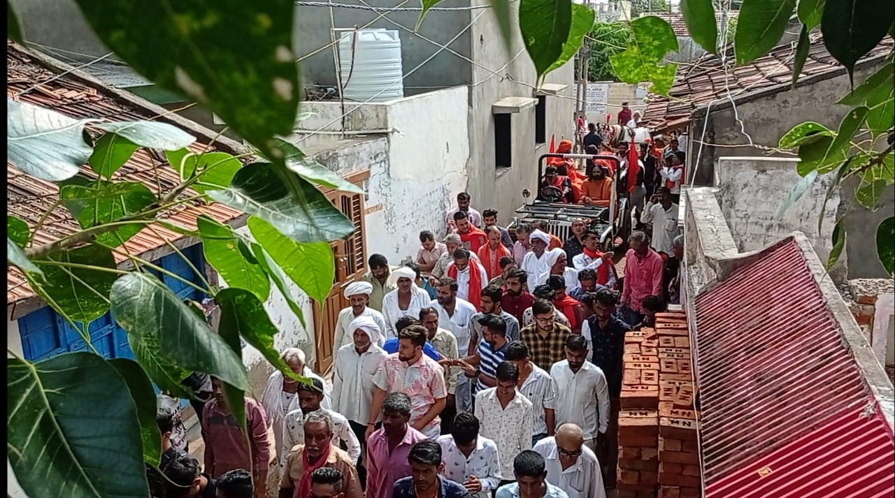 મહાઆરતી, શોભાયાત્રા અને વેશભૂષા કાર્યક્રમો સાથે કચ્છમાં જન્માષ્ટમી ઉજવવામાં આવી