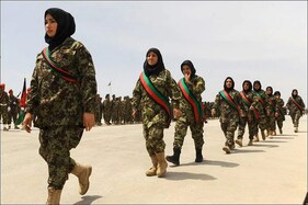 અફઘાની મહિલા સૈનિકનું દર્દ છલકાયું, કહ્યું- Talibani રેપ કરશે અને અમને મારી નાંખશે