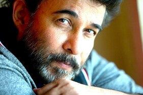 Happy Birthday Deepak Tijori: દીપક તિજોરીને આડા સંબંધોના કારણે પત્નીએ છૂટાછેડા લઈ ઘરમાંથી કાઢી મૂક્યો હતો