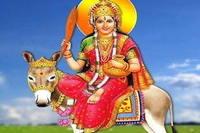 Shitala Satam 2021: શીતળા સાતમના દિવસે આ કથા વાંચવાનો હોય છે અનોખો મહિમા