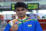 Tokyo Paralympics: નોઇડાના ડીએમ સુહાસ યતિરાજે સિલ્વર મેડલ જીતી ઈતિહાસ રચ્યો