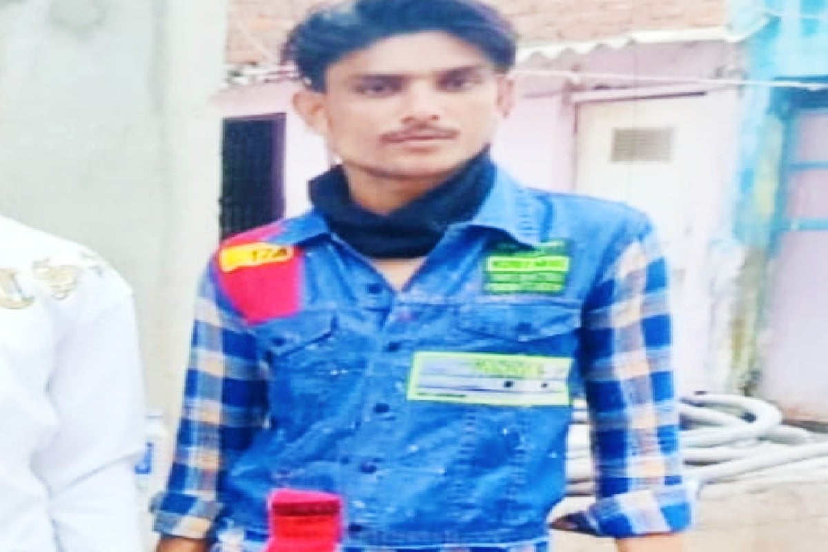 Mazhar Qureshi Killed ShahRukh in Danilimda Ahmedabad throws head and body in Lake