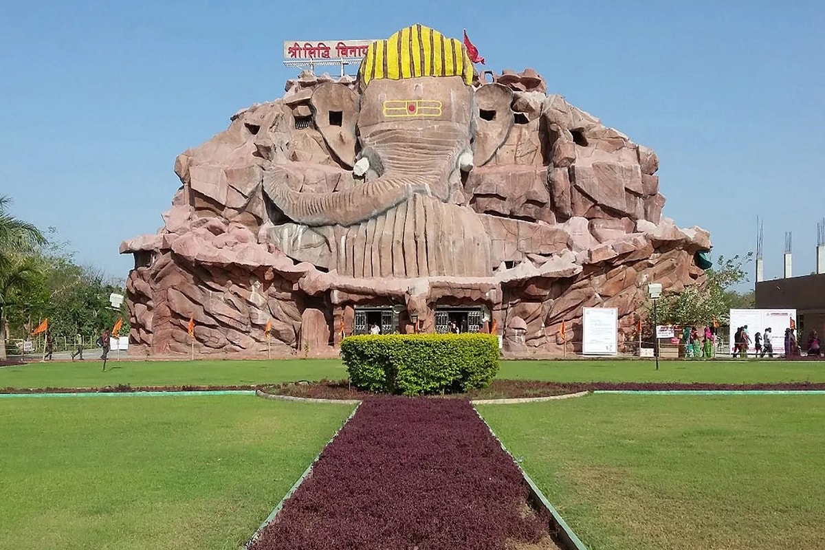 india biggest Ganesh chaturthi 2021 Ganesh Temple in Gujarat shree  Siddhivinayak Temple Mahemdabad News18 Gujarati