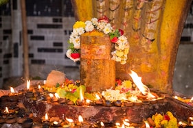 સોમવતી અમાસે આ કાર્યો કરવાનું ભૂલી ન જતા, હંમેશા રહેશે પિતૃઓની કૃપાદ્રષ્ટિ